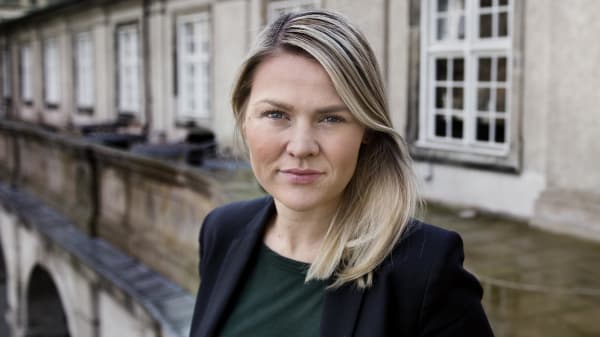 Liberal Alliance angriber Venstres minister for at føre socialistisk politik 